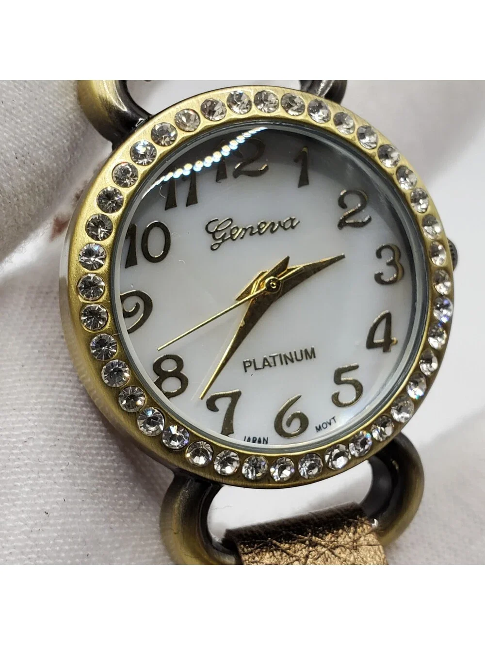 Geneva Platinum Long Strap Watch 27mm Gold Tone New Battery